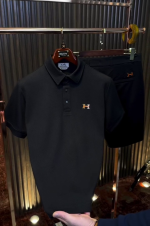 Men Solid Polo Neck Polyester Black T-Shirt