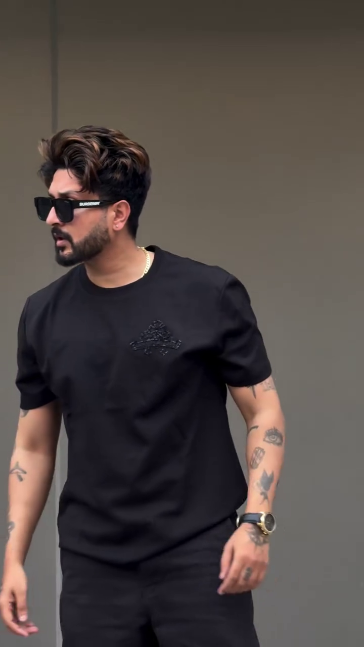 Premium Designer Party Wear Men’s Fancy Embroidered T-Shirt - Image 3